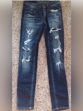 American Eagle Blue Jeans Womens Junior Size 00 Mid Rise Skinny Distressed